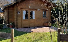 Tinyhouse Meereszauber- Ruhige Lage, Eigener Garten, Grill